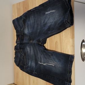 Boys size 10 Wrangler dark denim short